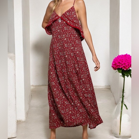 POL Red Floral Midi Dress Ruffle Lace Details - Picture 6 of 6